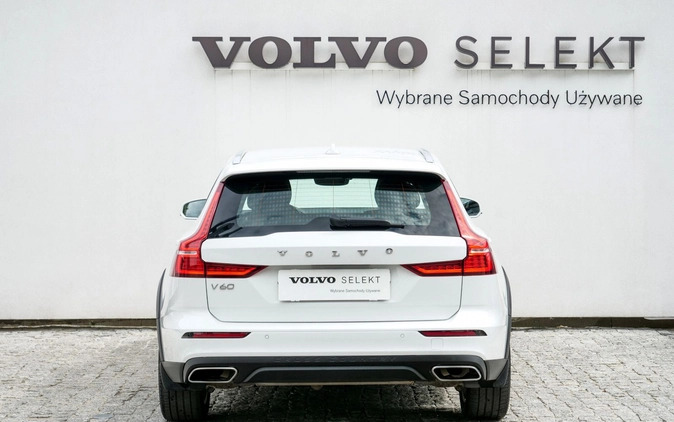 Volvo V60 Cross Country cena 144900 przebieg: 96700, rok produkcji 2020 z Słupsk małe 436